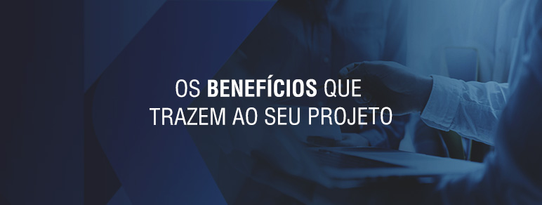 Banner com fundo em tons azulados e com pessoas a fundo com texto em branco informando sobre os benefícios que a escolha da cantoneira correta traz para seu projeto.