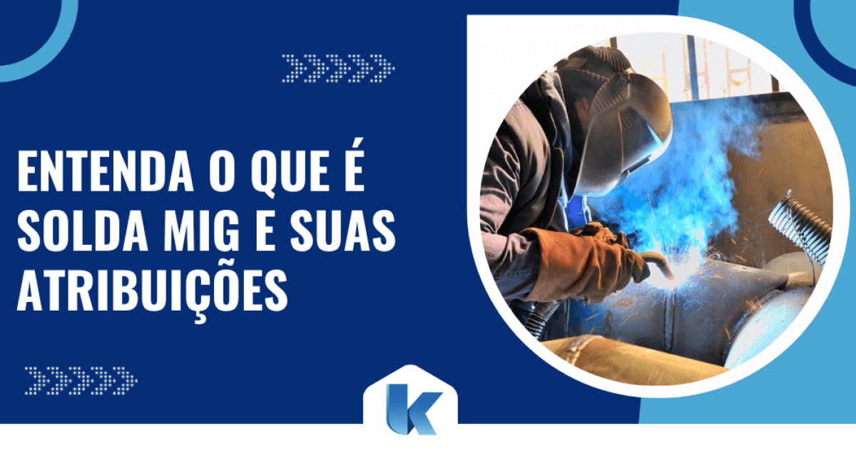 Soldador com máscara e luvas realizando processo de solda MIG com faíscas azuis, ilustrando o que é solda MIG e suas atribuições.